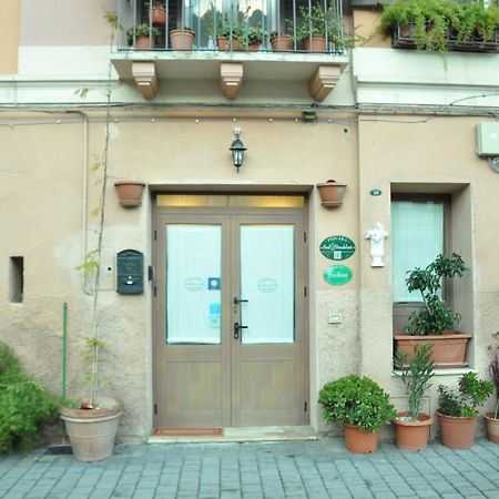 Bed And Breakfast Piazza Mercato Pescara Kültér fotó