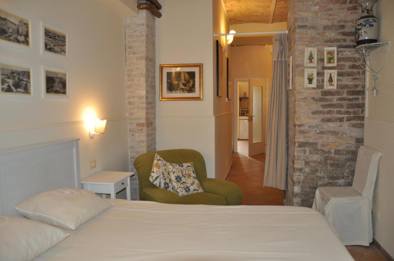 Bed And Breakfast Piazza Mercato Pescara Kültér fotó