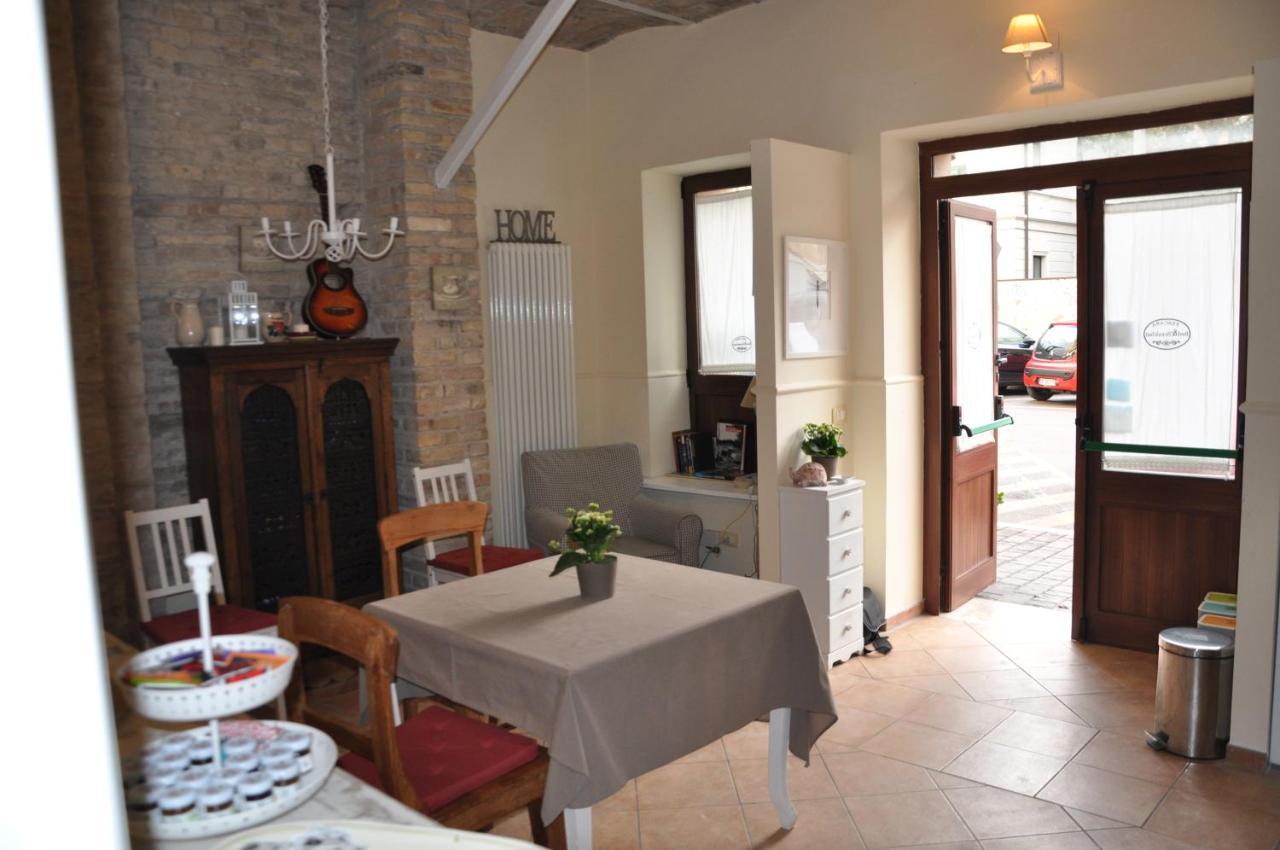 Bed And Breakfast Piazza Mercato Pescara Kültér fotó