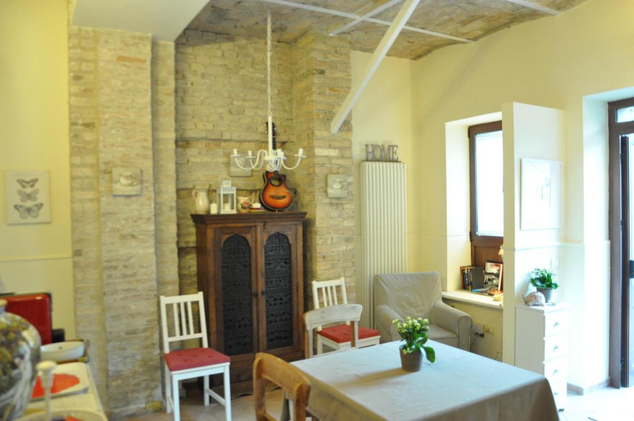 Bed And Breakfast Piazza Mercato Pescara Kültér fotó