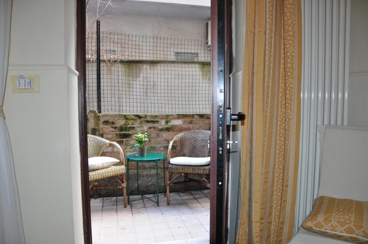 Bed And Breakfast Piazza Mercato Pescara Kültér fotó